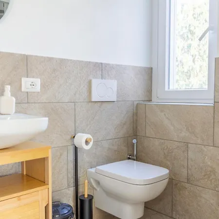 Alma Botanic House *