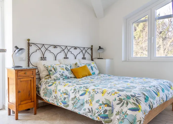 Alma Botanic House *